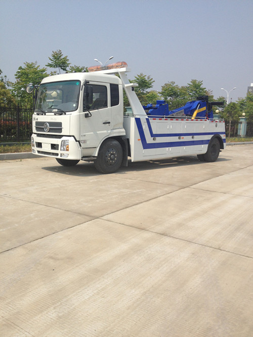 东风天锦拖吊联体清障车